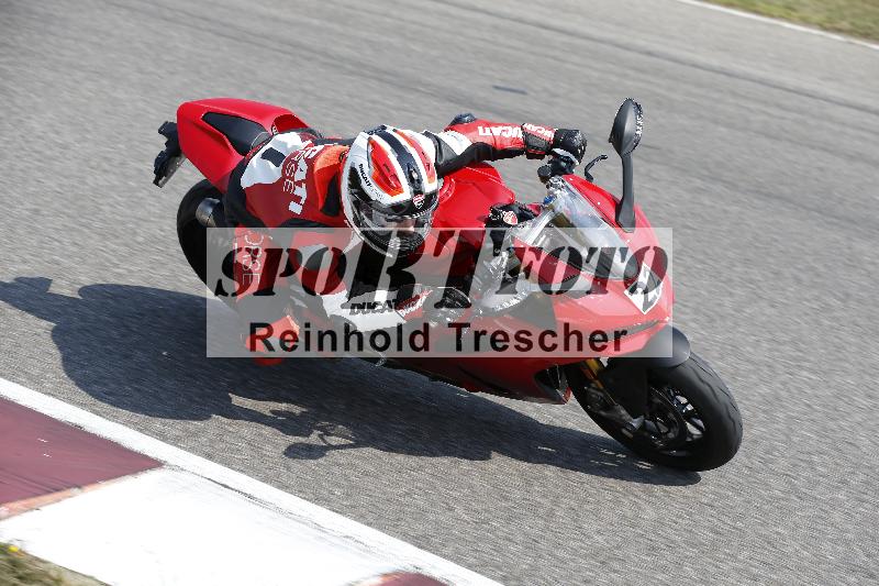 Archiv-2025/49 26.08.2025 Cornu Master School ADR/gruen-vert/22